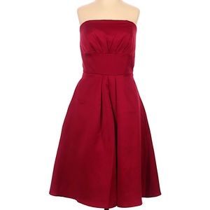 NWOT B2 Pretty Burgundy Cocktail Dress